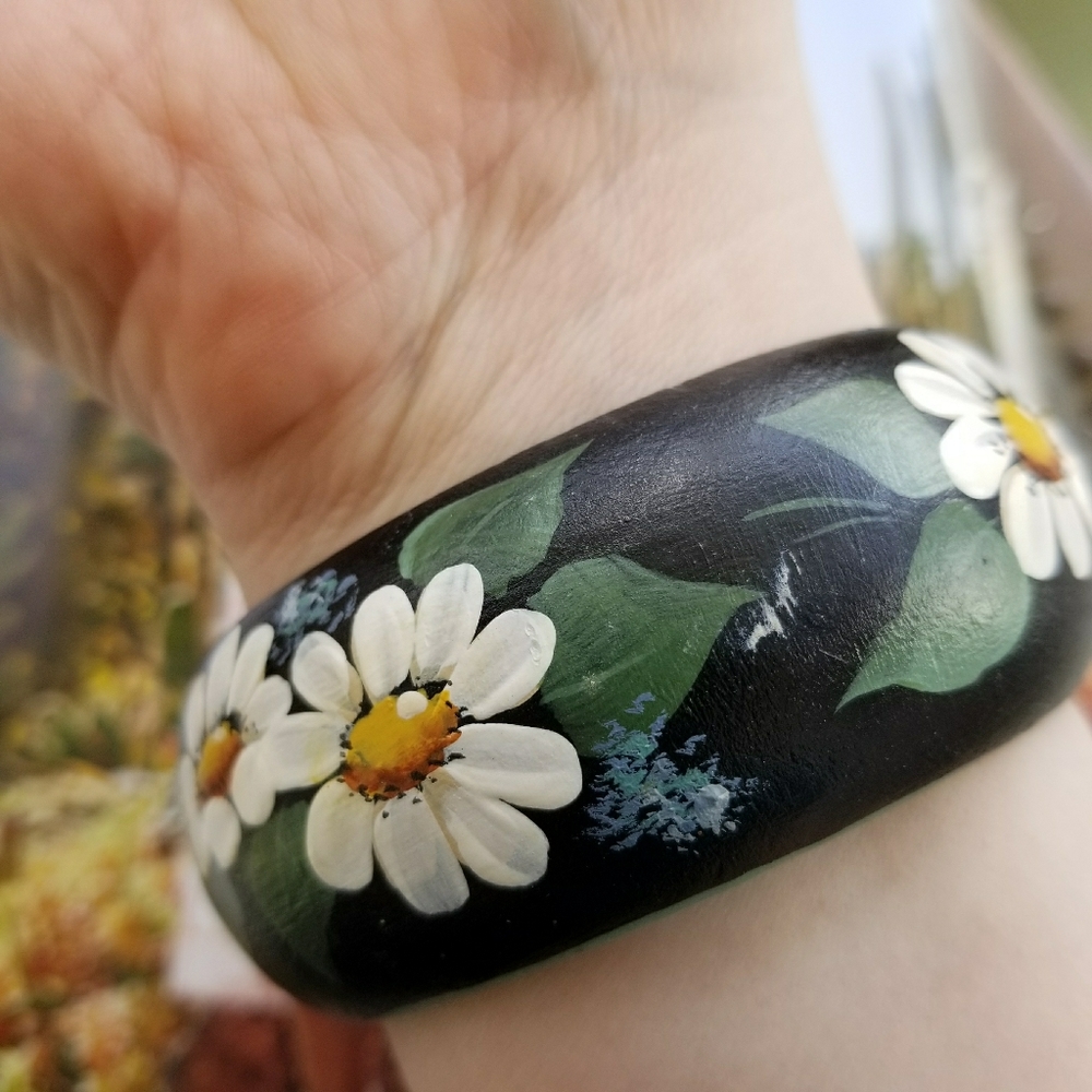 Relisted -Vintage daisy garden bangle bracelet wood black - Picture 6 of 10